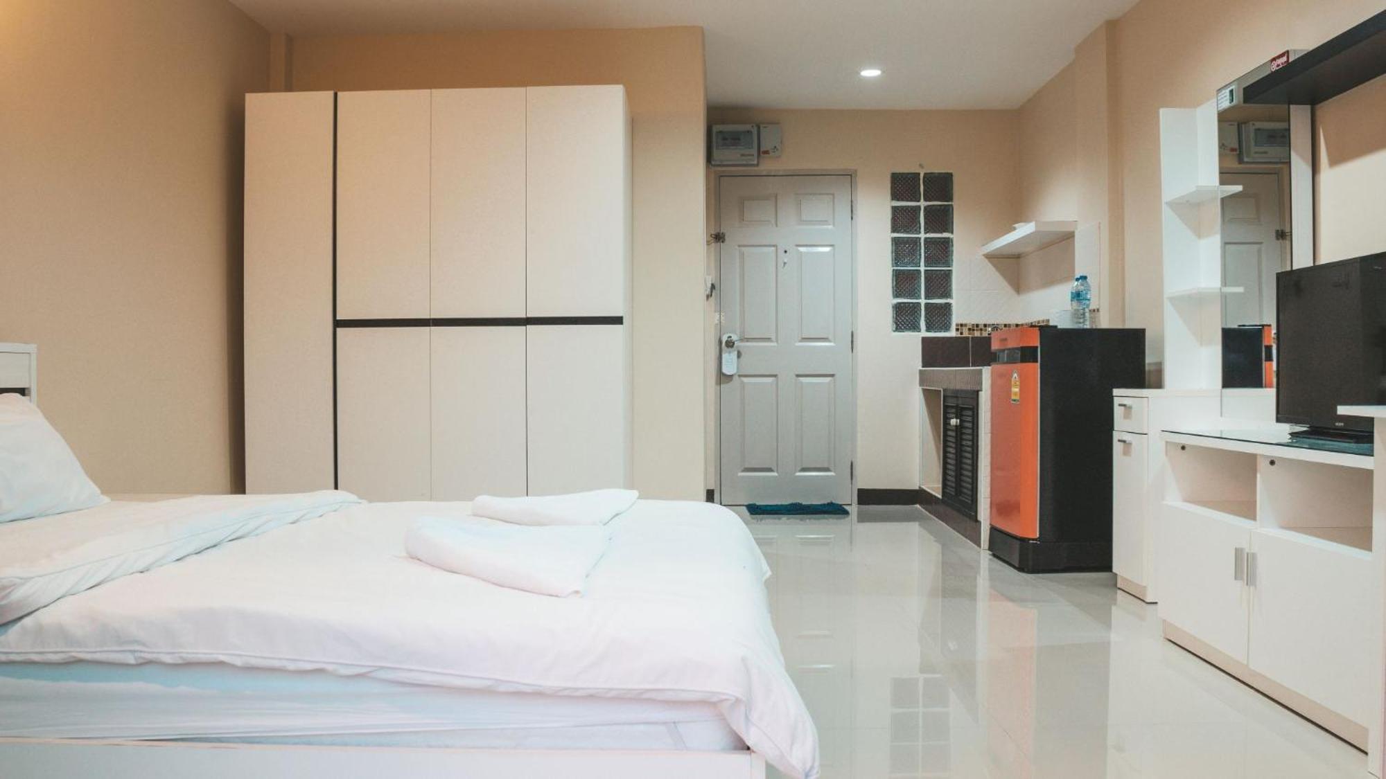 Nattidaplace Hotel Chiangmai Chiang Mai Extérieur photo